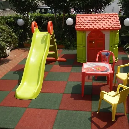 Hotel Palace Finale Ligure