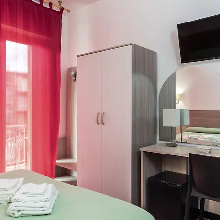 Palace Hotel 3*