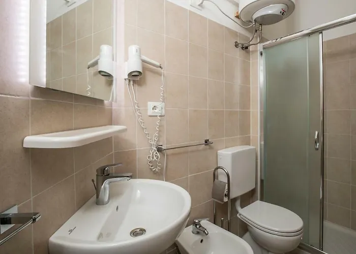 Palace Hotel 3*
